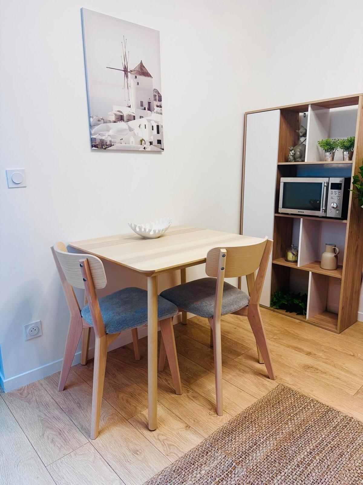 Un Appartement En Centre Ville , A 2 Pas Du Chateau De Villers Cotterets Luaran gambar